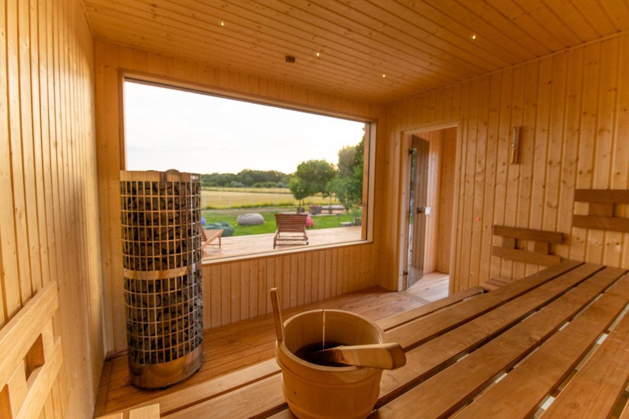 Natura Apartman Tiszafüred Bagian luar foto