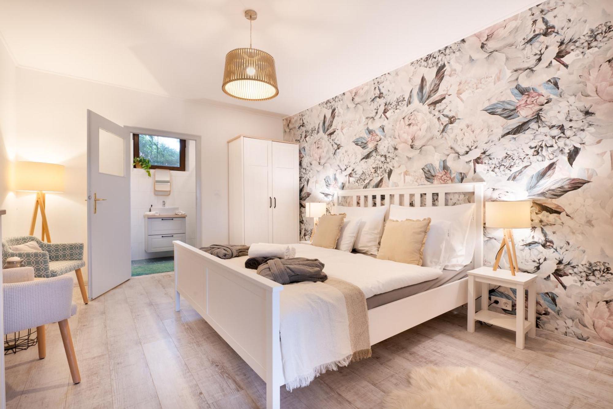 Natura Apartman Tiszafüred Bagian luar foto